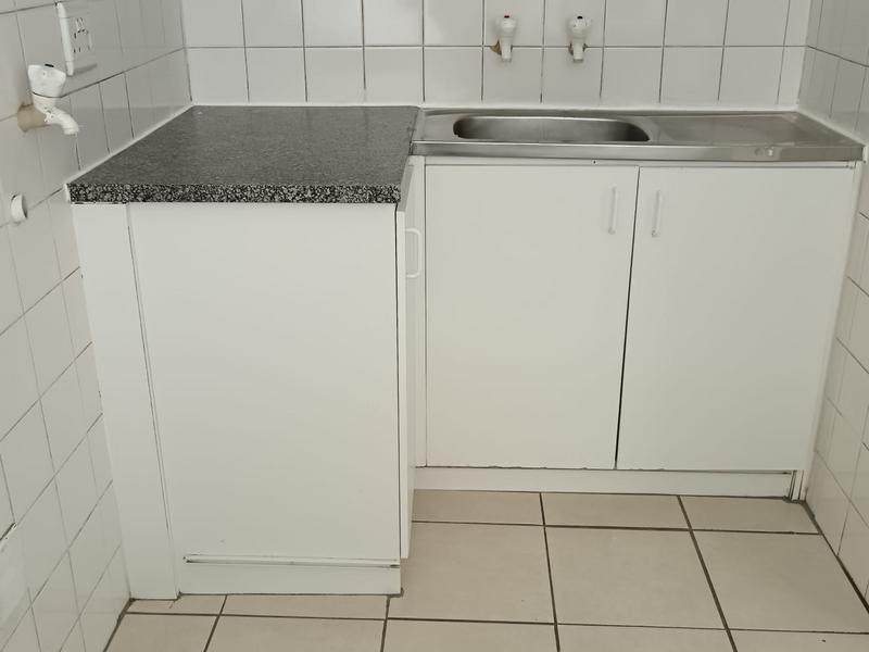 To Let 2 Bedroom Property for Rent in Windsor Park Western Cape